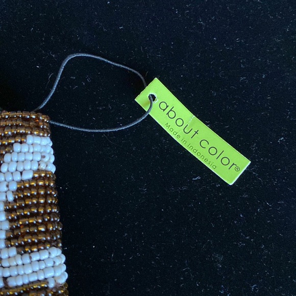 Beaded Brown and White Mini Bag - Picture 4 of 11